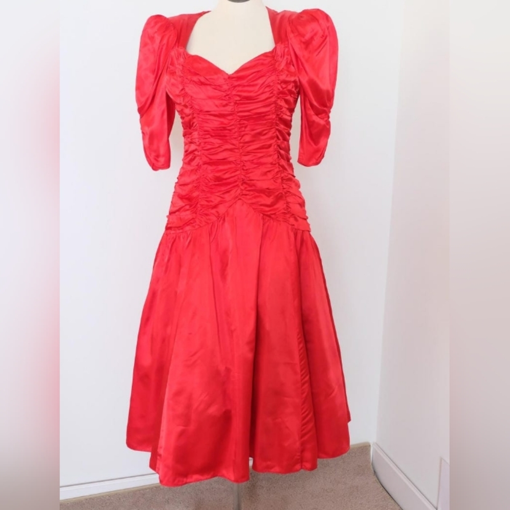 Vintage Gunne Sax Jessica McClintock Red Satin Crinoline Bow Back Dress S